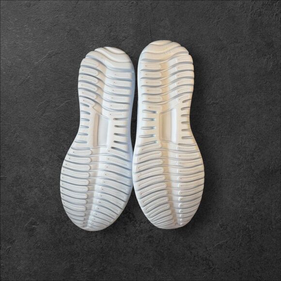 Brand New Amazon Womens Size 41 US 11 White Crystal Embellished Sneakers Walking - Picture 5 of 6